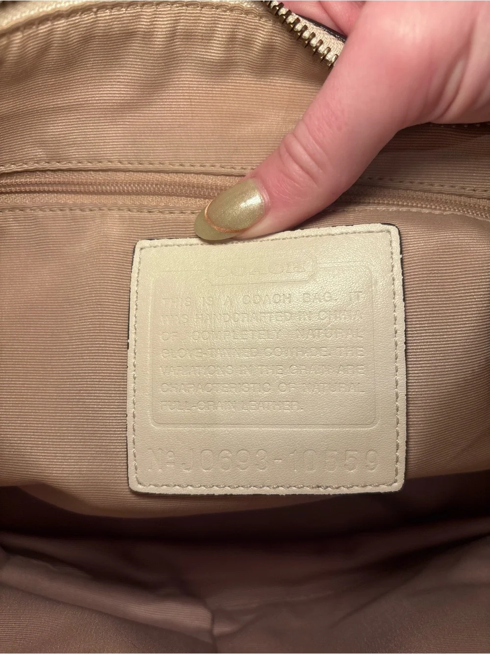 Coach Y2K Ivory Leather Shoulder Bag